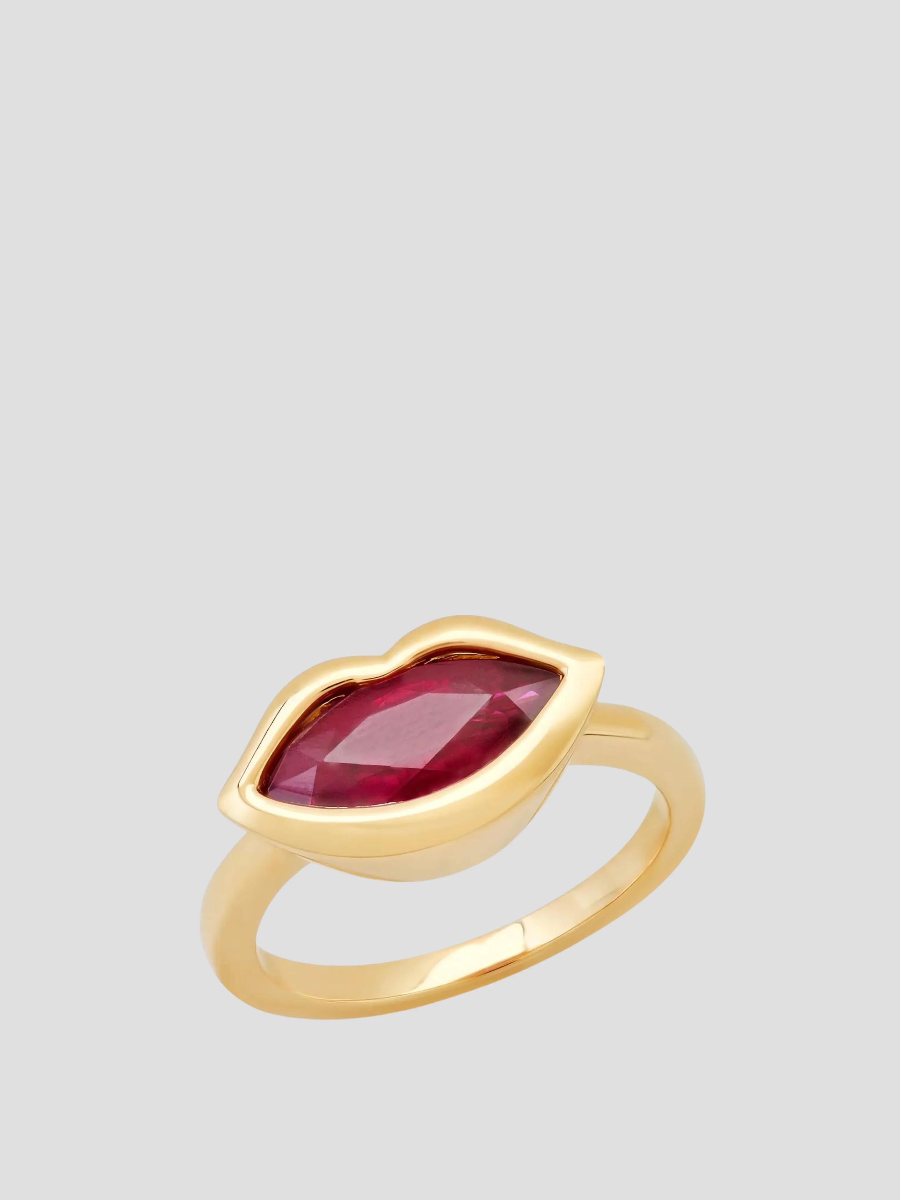 14K YG Ruby Kiss Ring