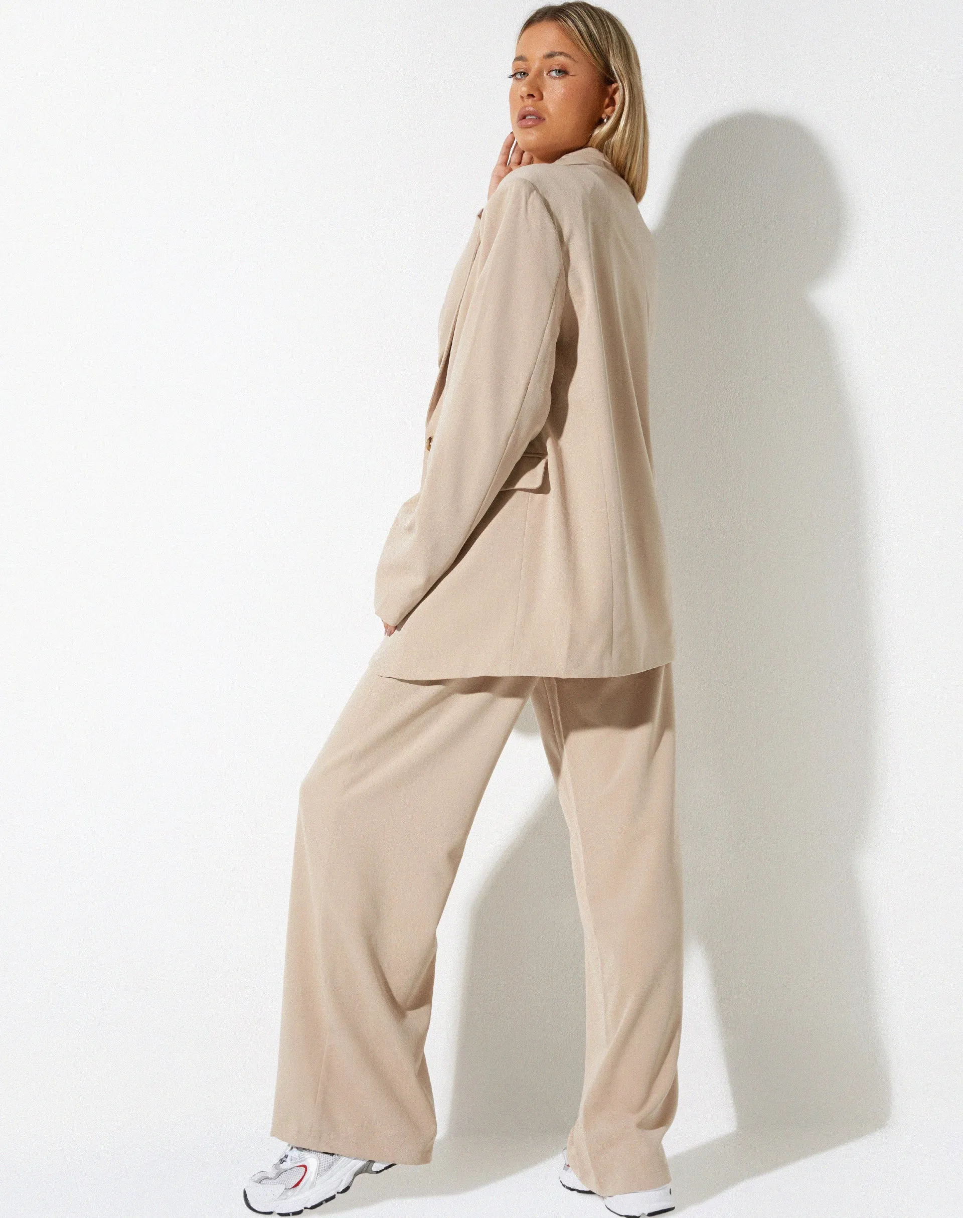 Abena Trouser in Soft Tailoring Beige