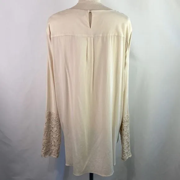 BrunoCucinelliCream Silk w Lace Cuffs Top