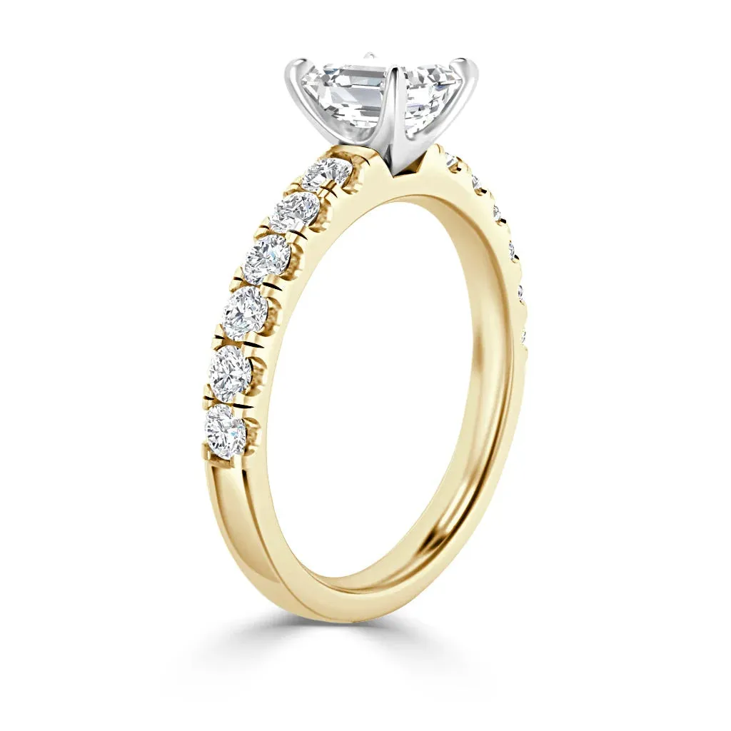 Violet - 18ct Yellow Gold - Radiant