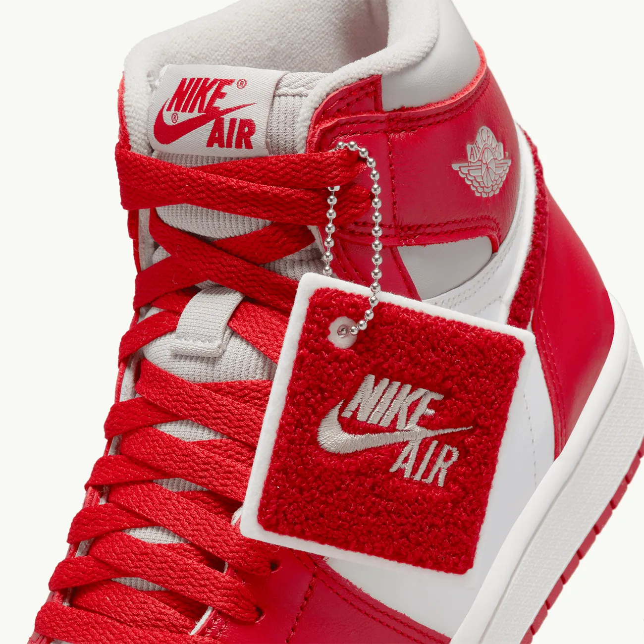 WOMENS AIR JORDAN 1 RETRO HI OG LIGHT IRON ORE VARISITY RED SAIL