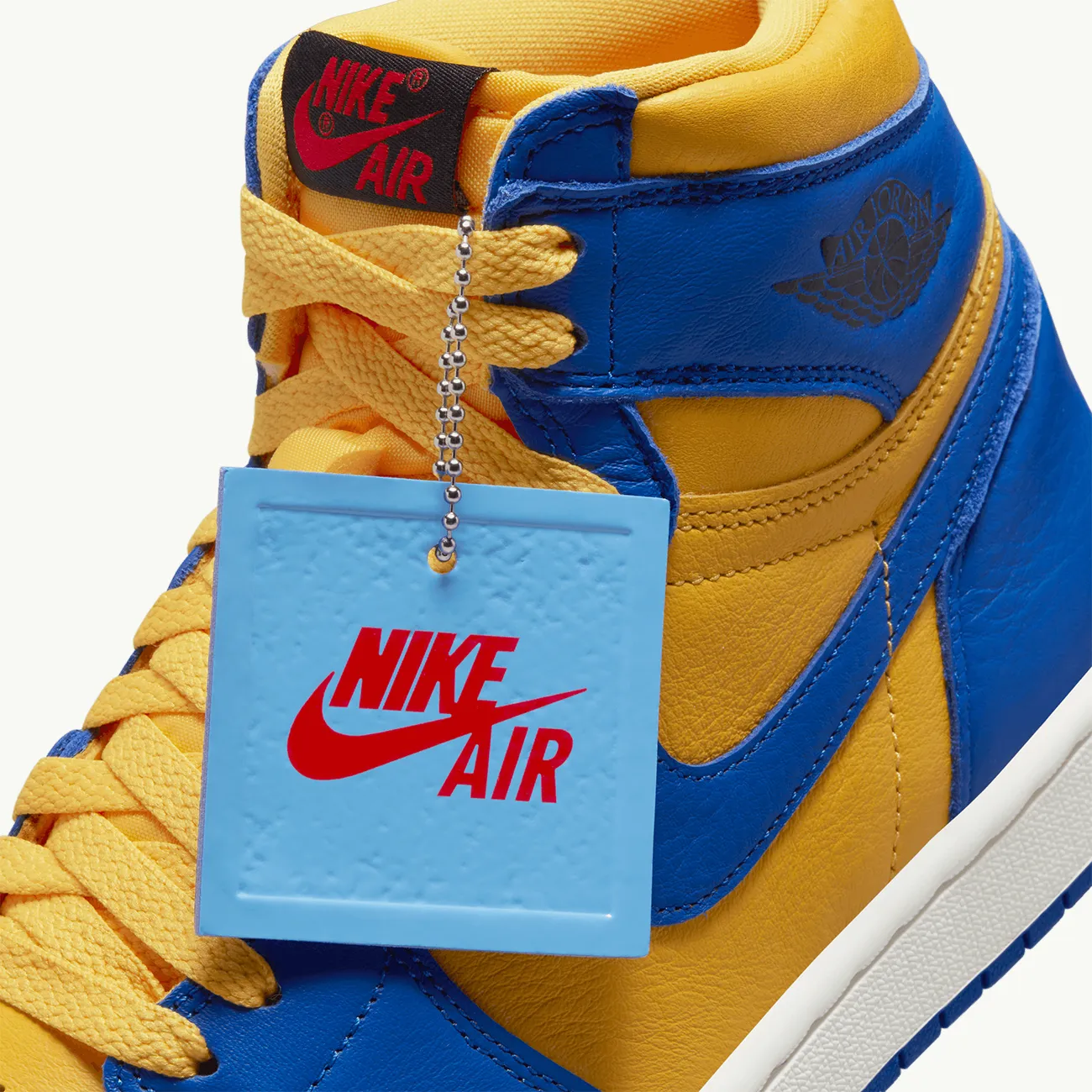 WOMENS AIR JORDAN 1 RETRO HI OG VARSITY MAIZE GAME ROYAL SAIL